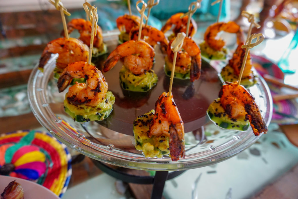 dinnertainment isla mujeres