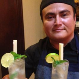 549953_500848703283563_1577551033_n